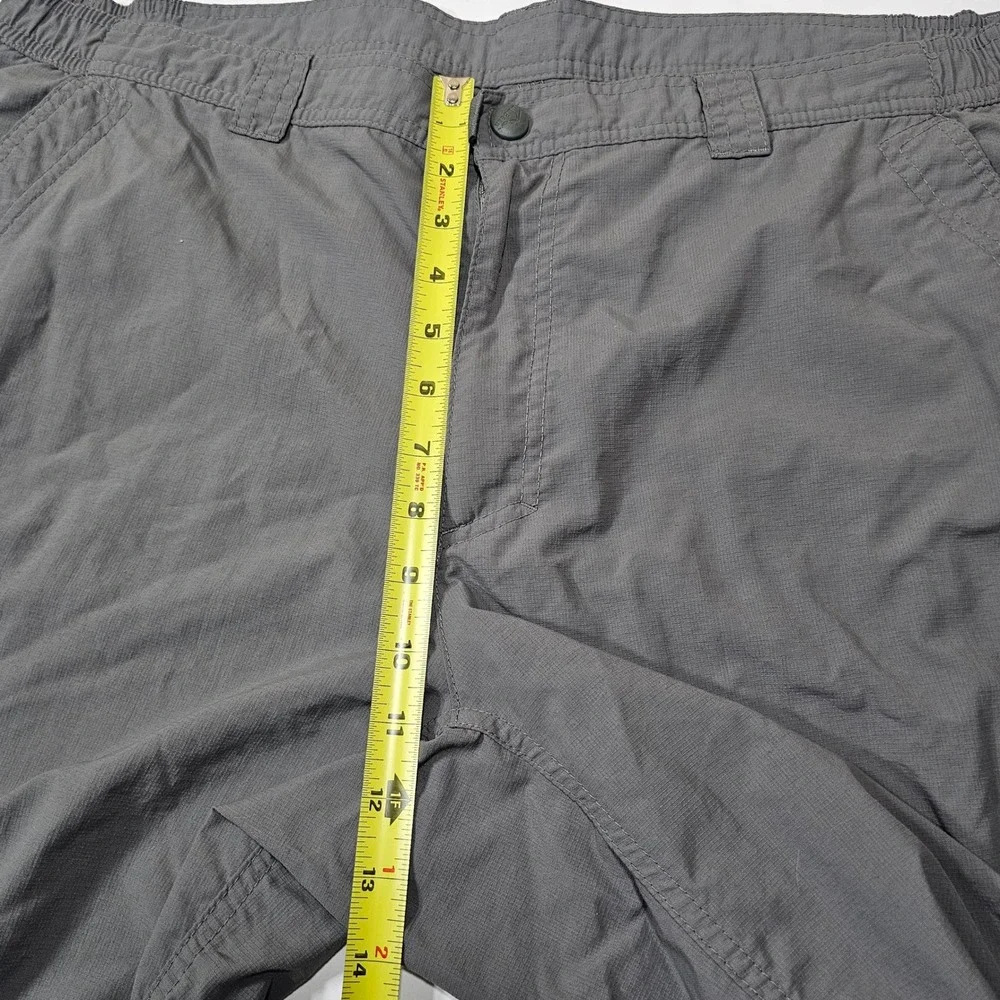 LL Bean Gray Nylon Ripstop Cargo‎ Shorts Men's XL Hiking Outdoor Utility